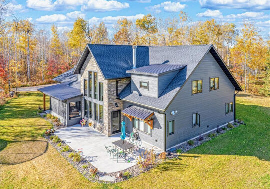 Hayward WI property sold by Sue Sacia